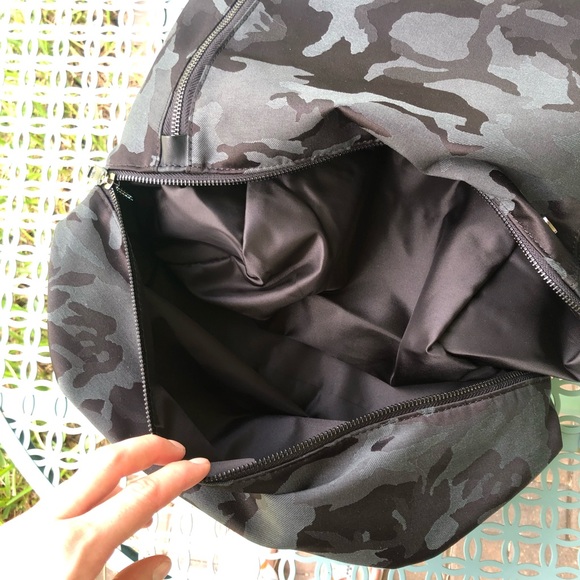 Sold Lululemon City Adventurer Backpack 17L - Camo - Picture 10 of 12